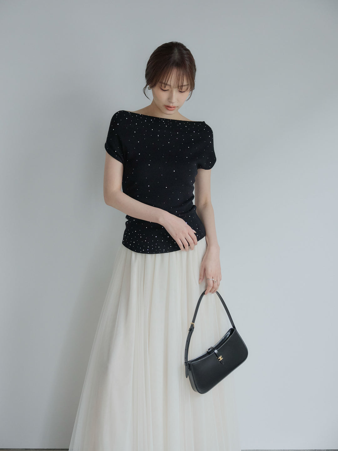 【SET】グリッターボートネックノースリニットトップス+ボリュームチュールスカート(2set)