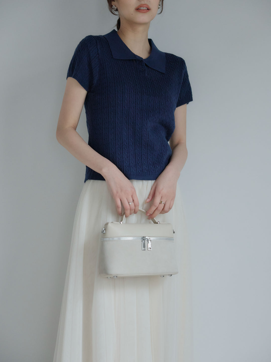 デザイン編み襟付き半袖ニットトップス