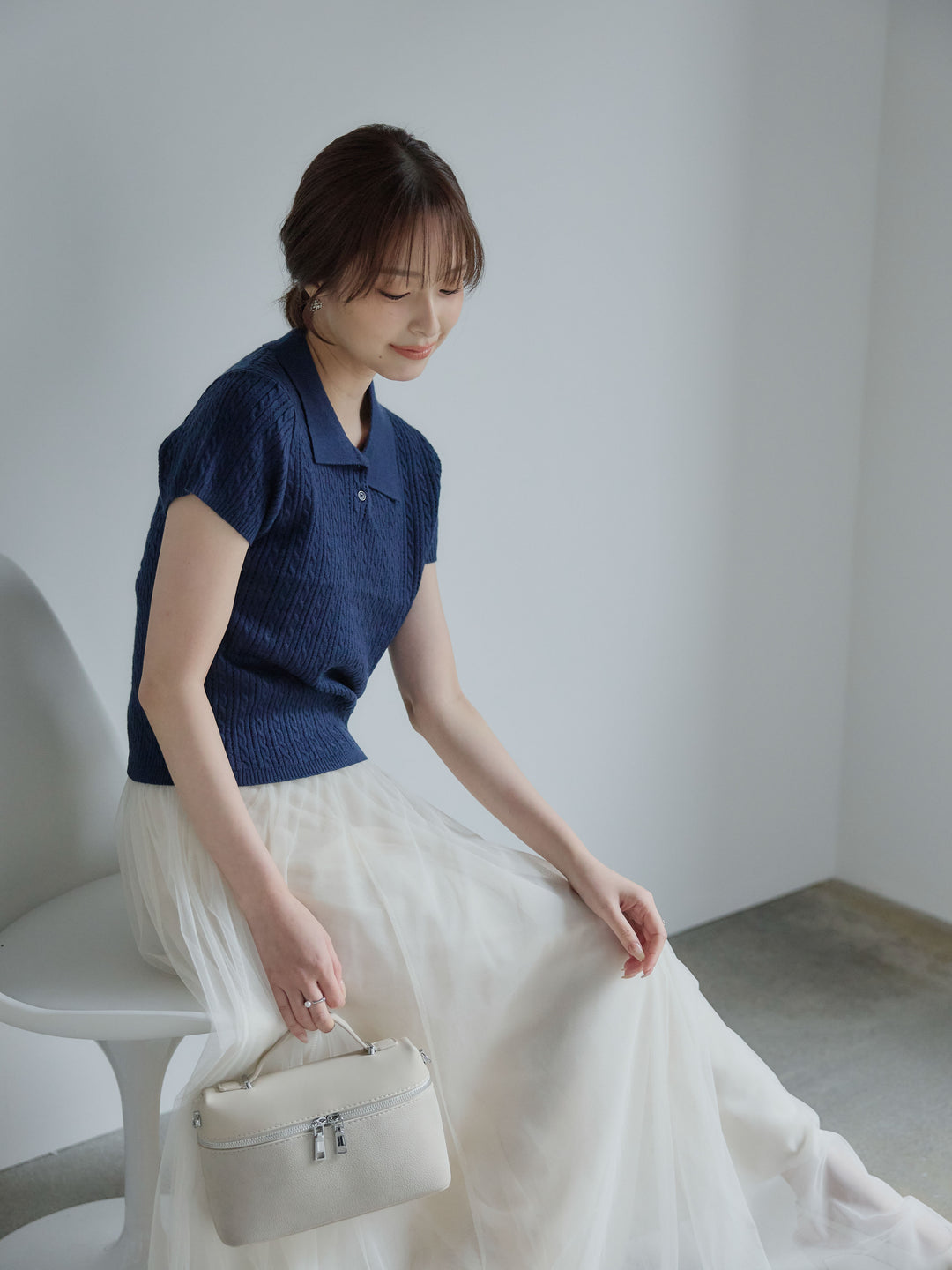 デザイン編み襟付き半袖ニットトップス