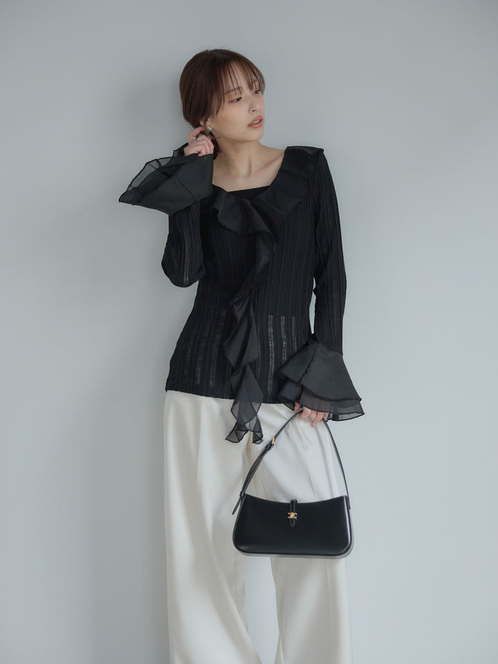 ストライプシアーラッフルトップス