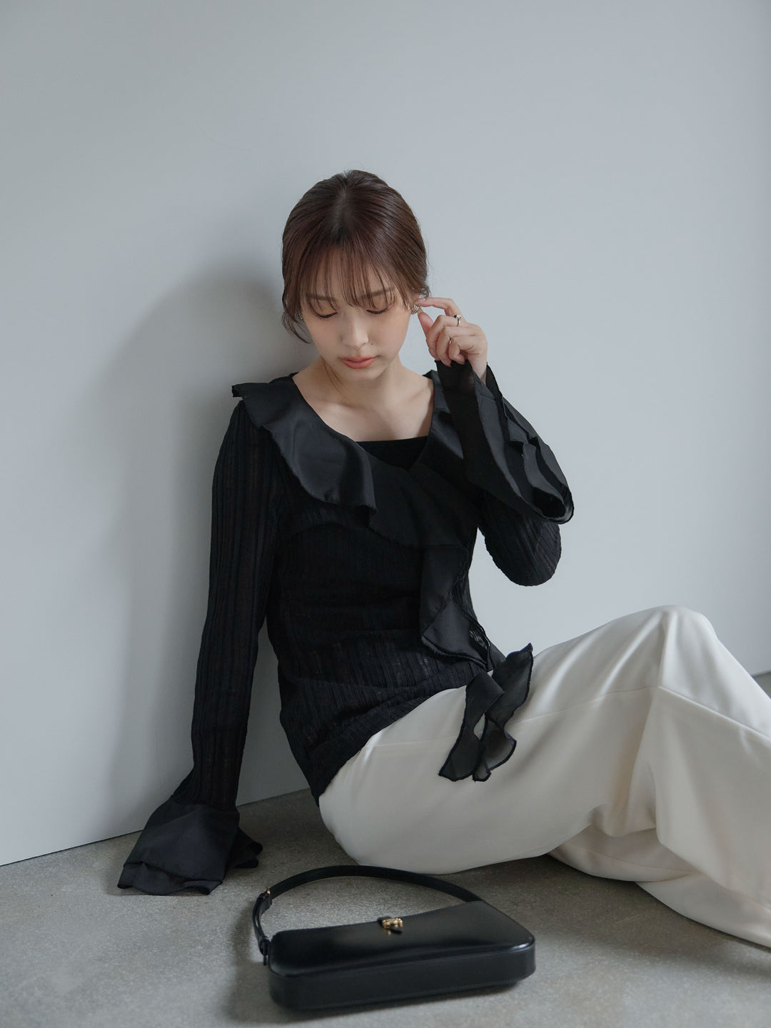 ストライプシアーラッフルトップス