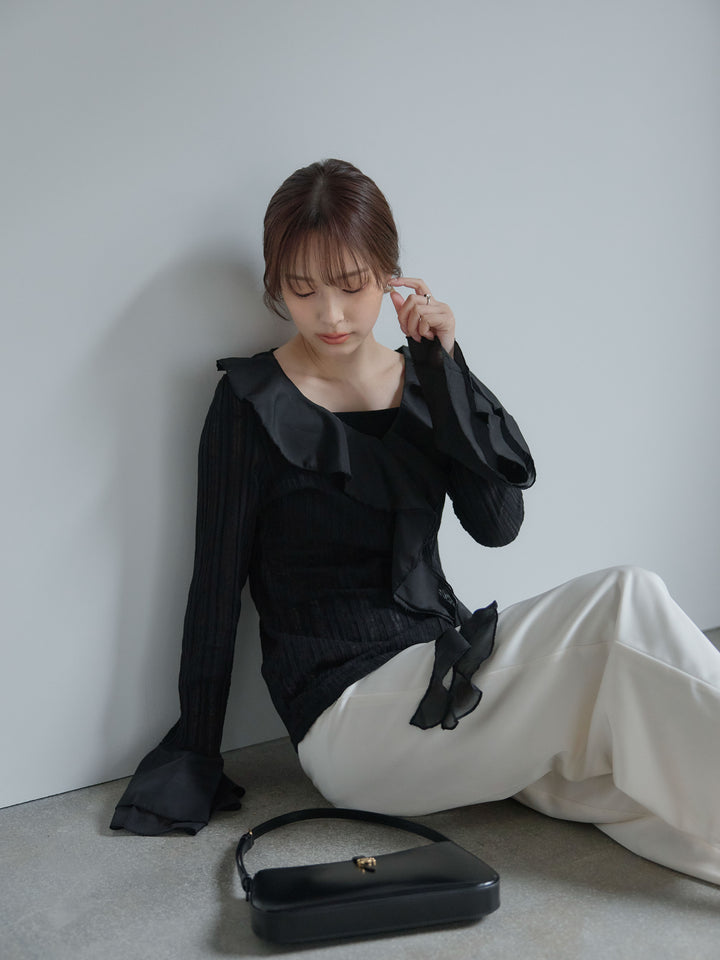 ストライプシアーラッフルトップス