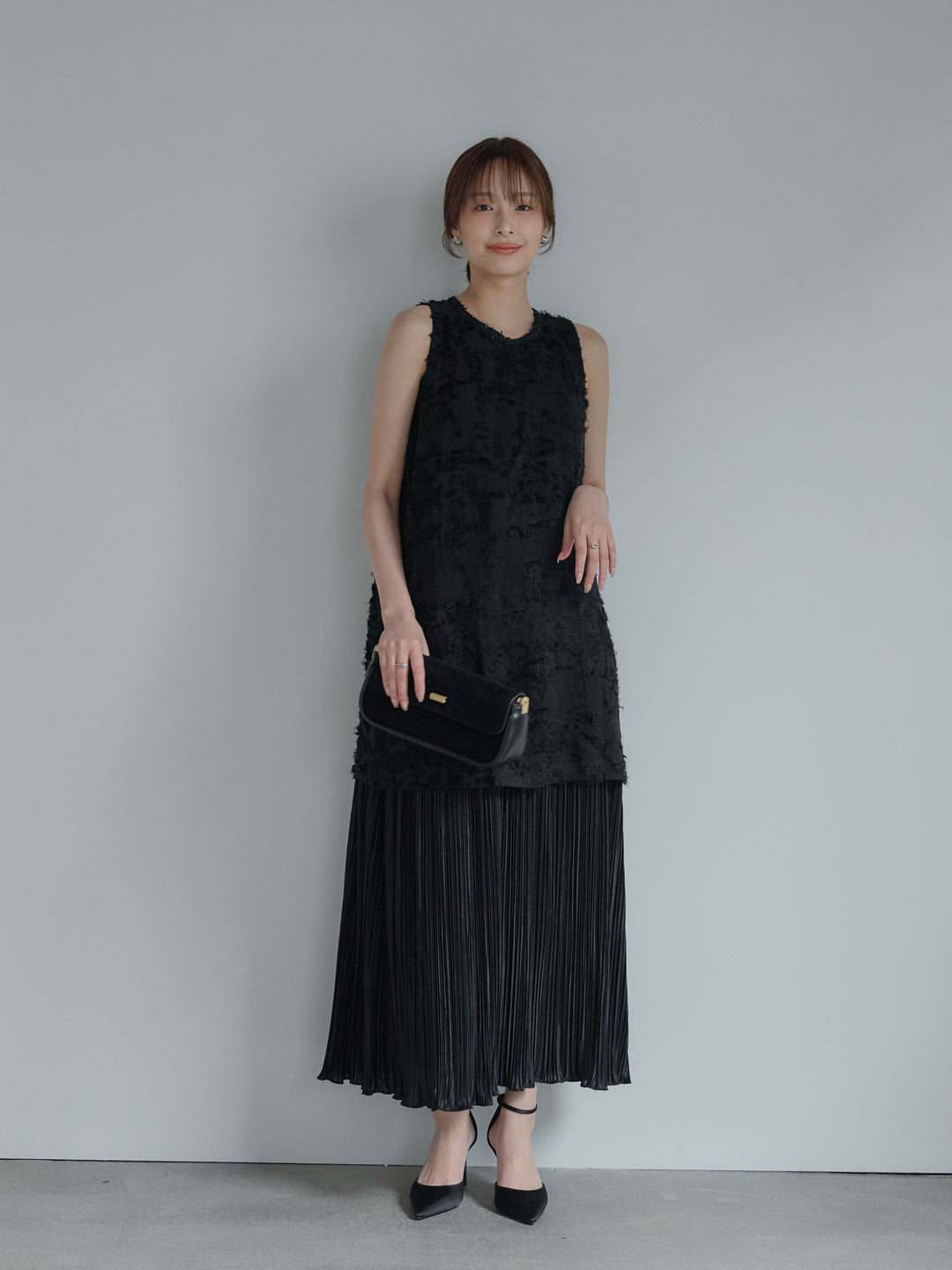 フェザージャガードドッキングノースリーブドレス