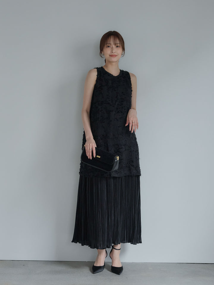フェザージャガードドッキングノースリーブドレス