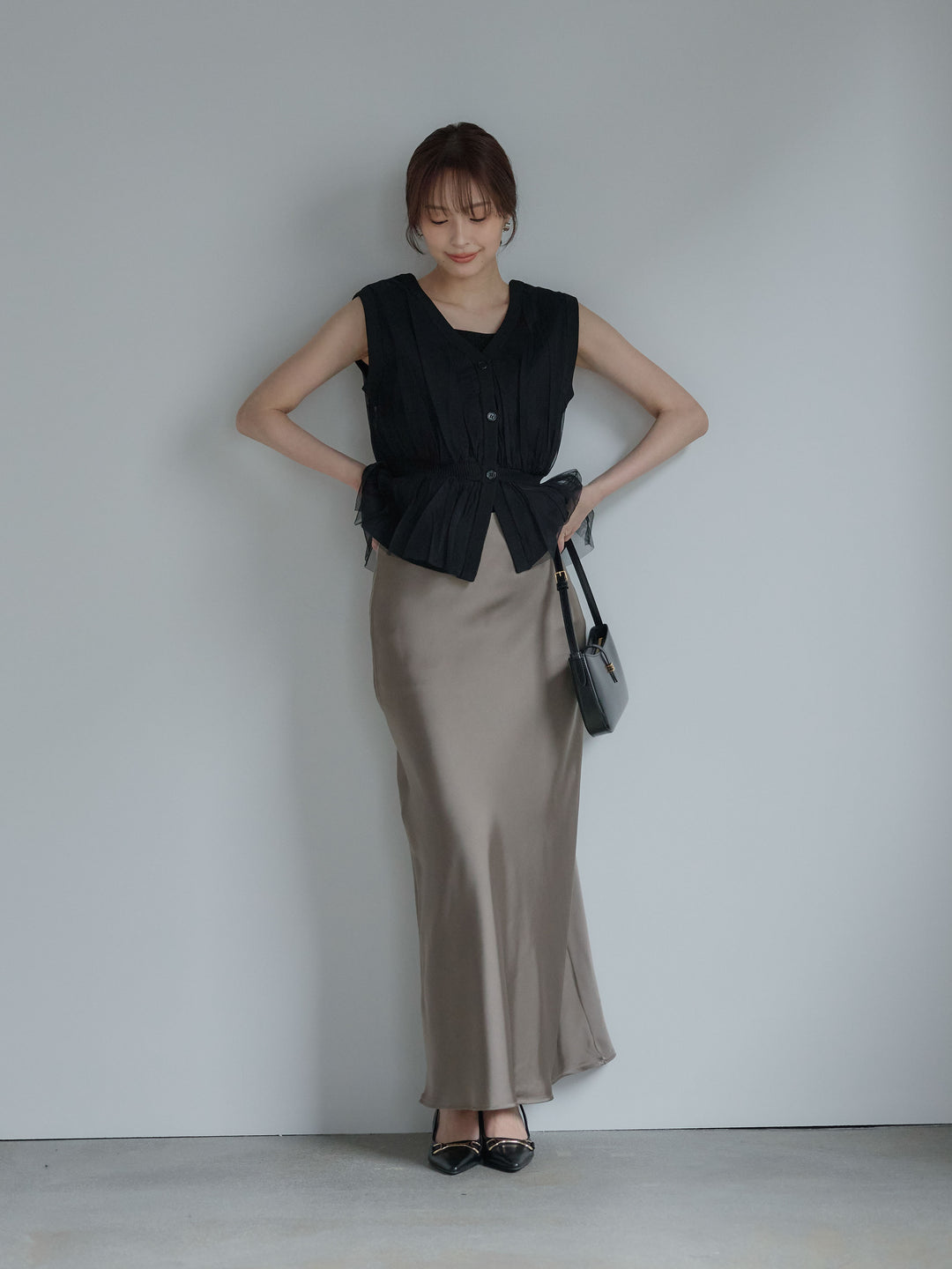 チュールドッキングペプラムトップス