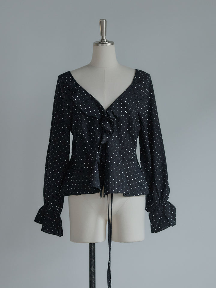 ドットパターンラッフルラップブラウス