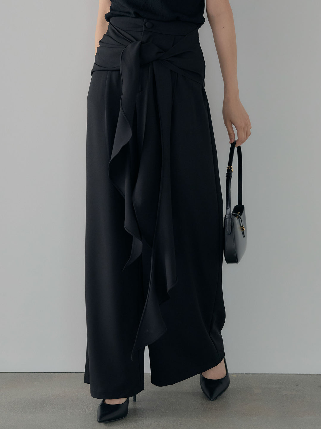 フロントラッフルリボンワイドパンツ