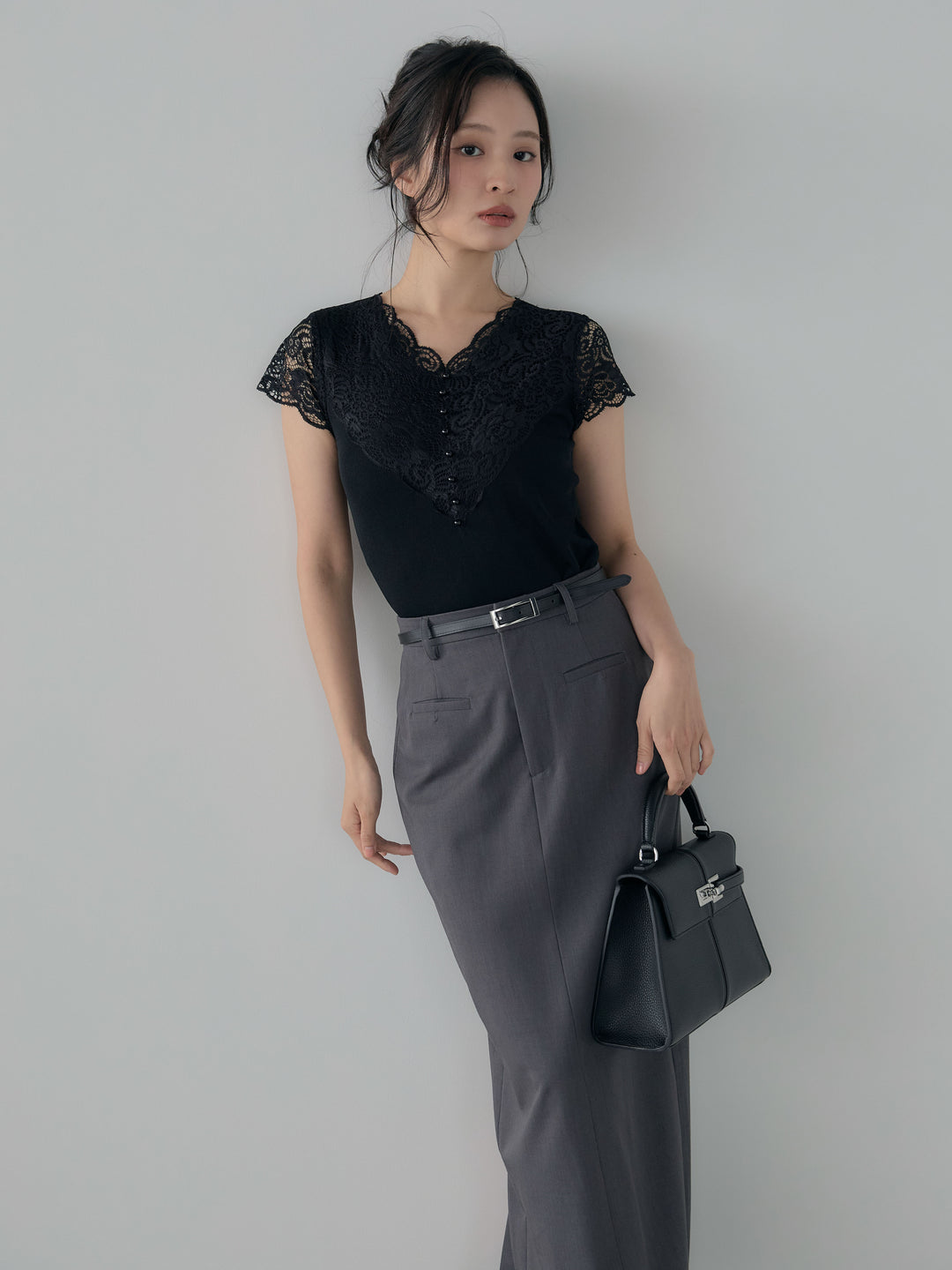 【SET】パールボタンレース切替ニットTシャツ+【Essential】Authentic pencil skrt(2set)