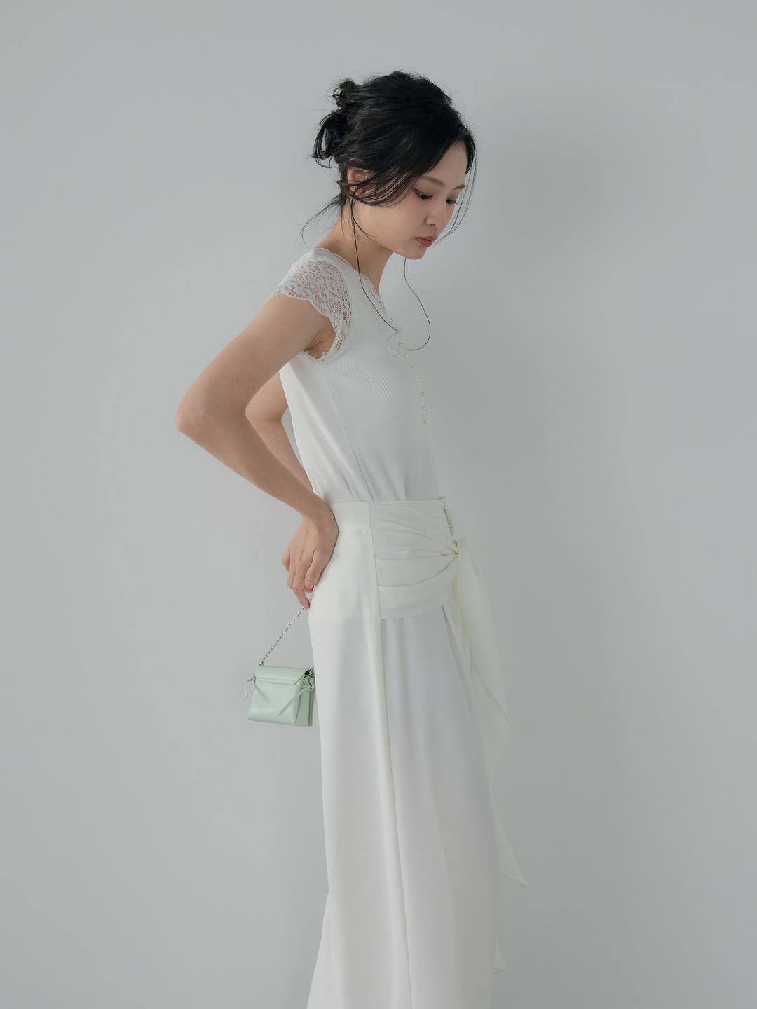 フロントラッフルリボンワイドパンツ