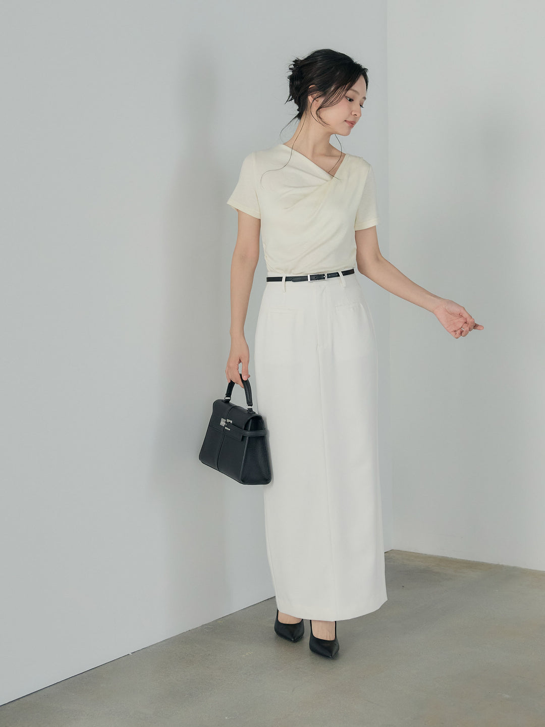 ドレープハーフスリーブカットソー