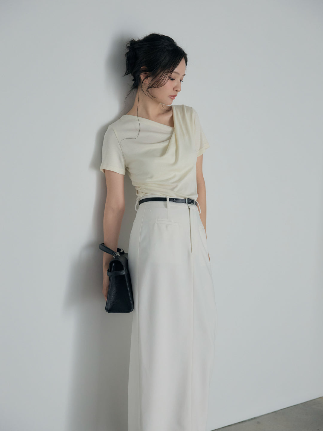 ドレープハーフスリーブカットソー