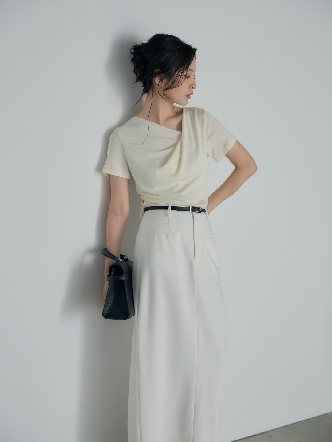 ドレープハーフスリーブカットソー