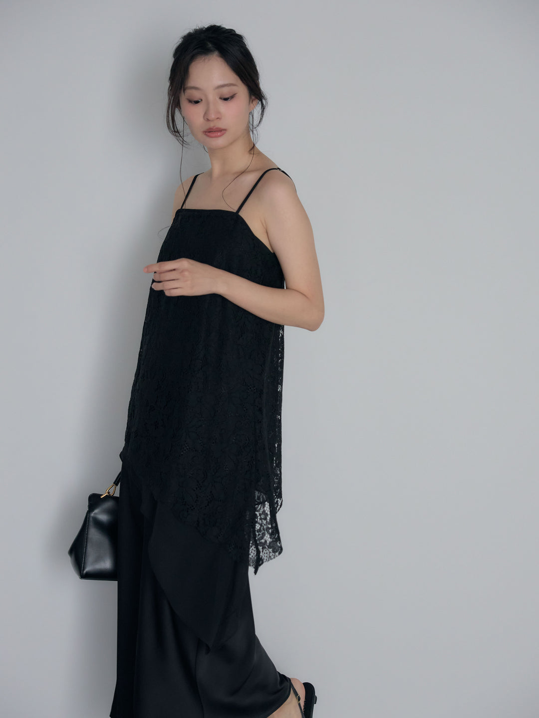 チュールレイヤードジャガードレースキャミソール