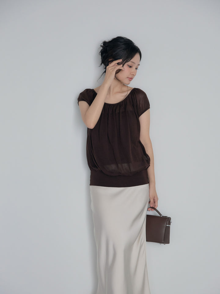 ラウンドネックシーアニットトップス