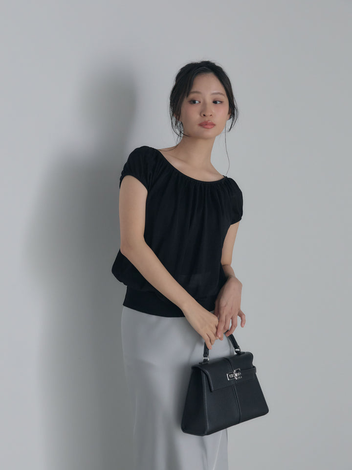 ラウンドネックシーアニットトップス