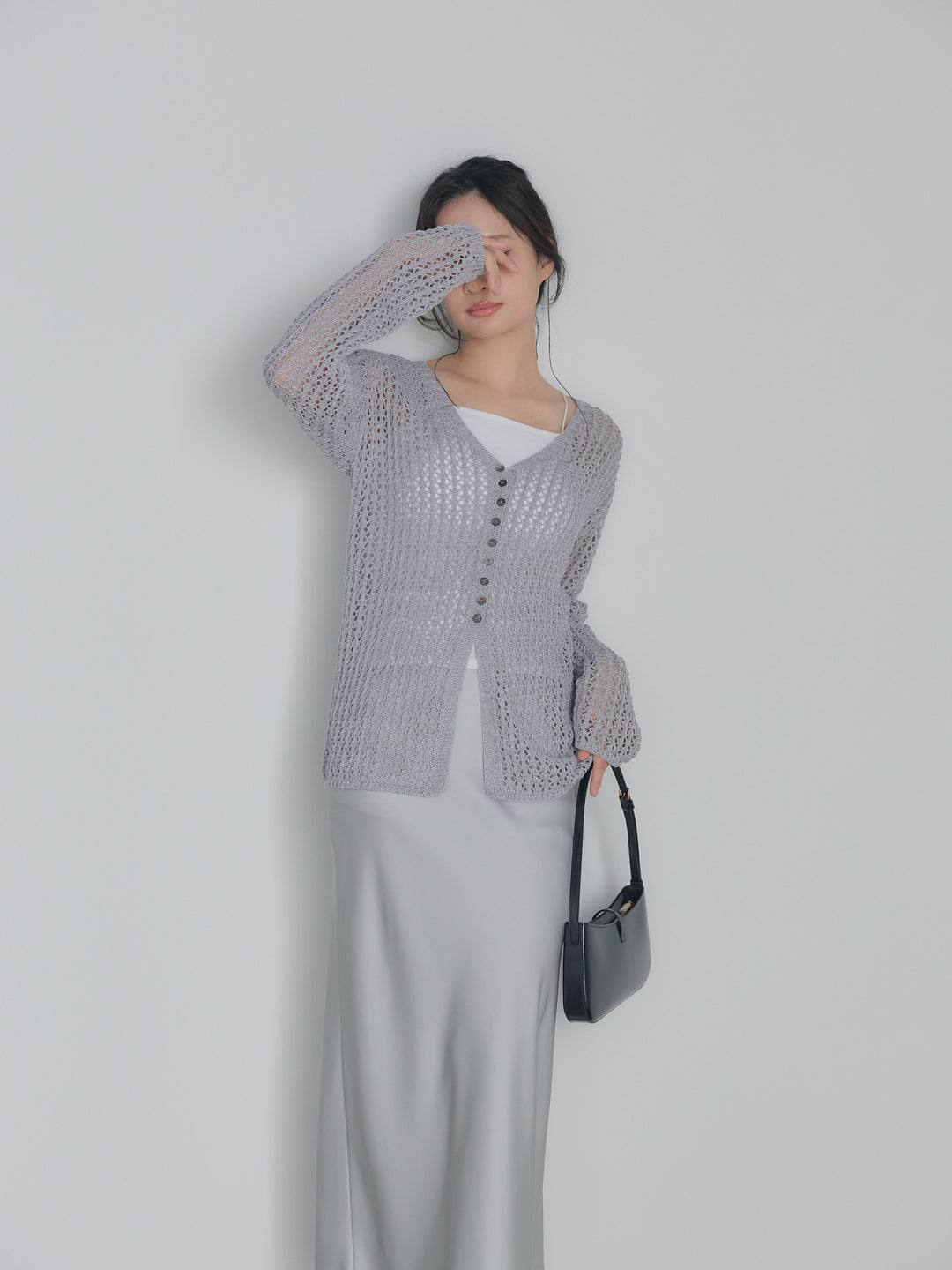 ネップメッシュVネックカーディガン