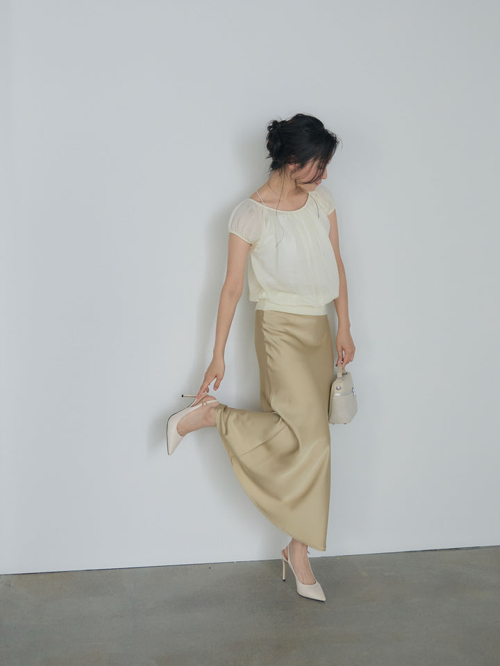 ラウンドネックシーアニットトップス