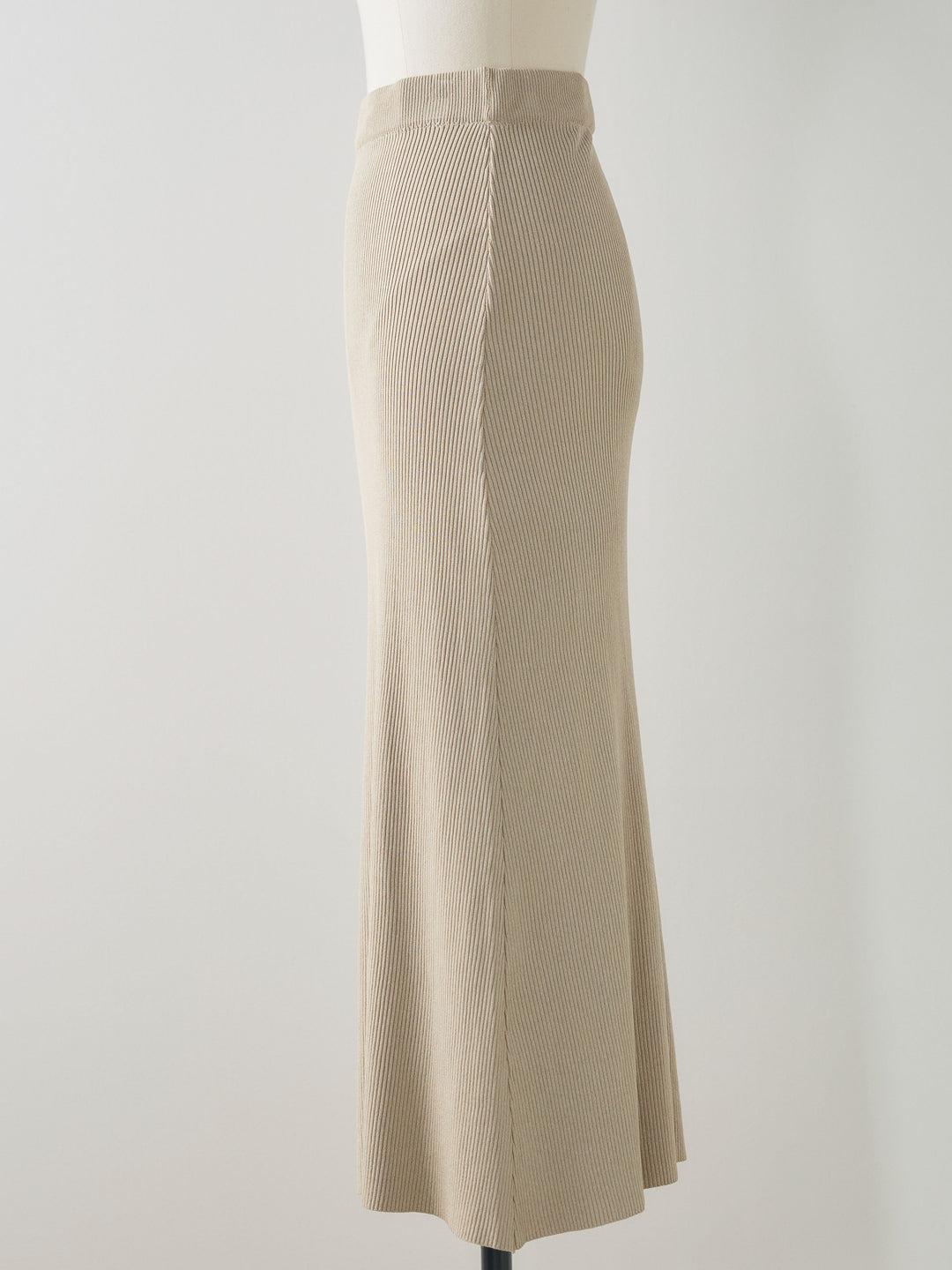 スリムフィットPOLOトップス&ソフトフレアスカート