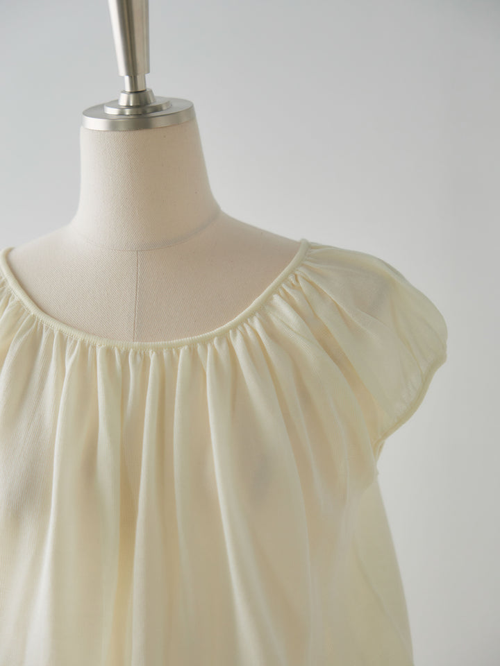 ラウンドネックシーアニットトップス