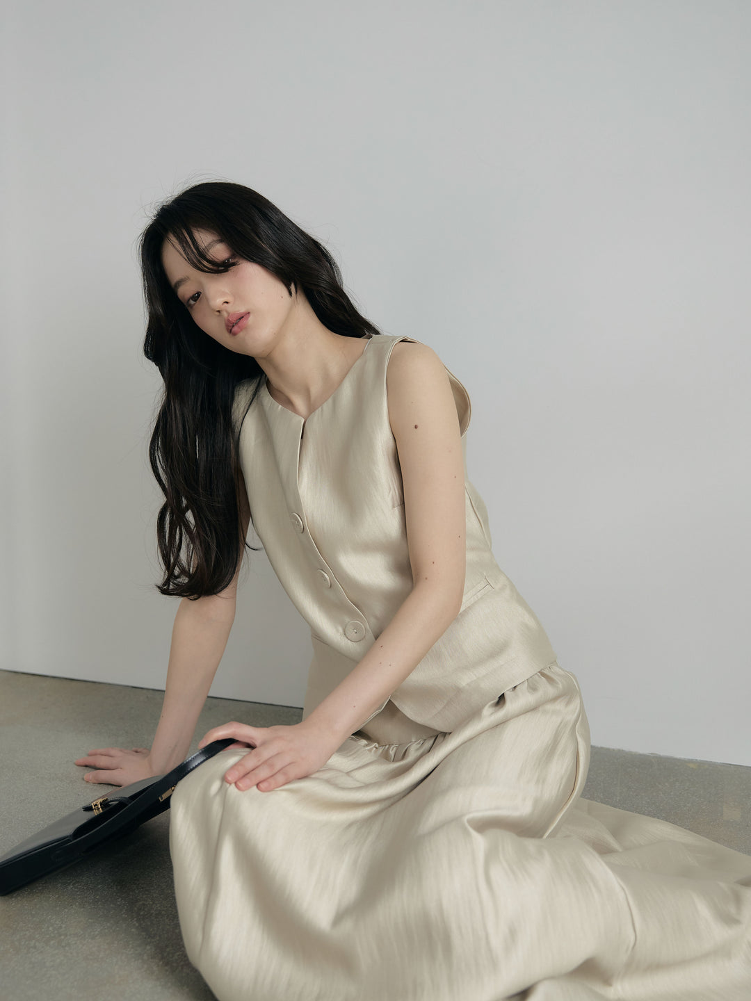 グロッシーベスト&フレアスカートSET UP