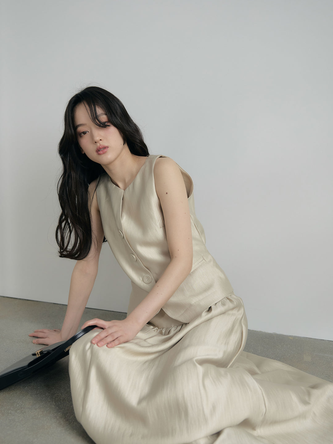 グロッシーベスト&フレアスカートSET UP