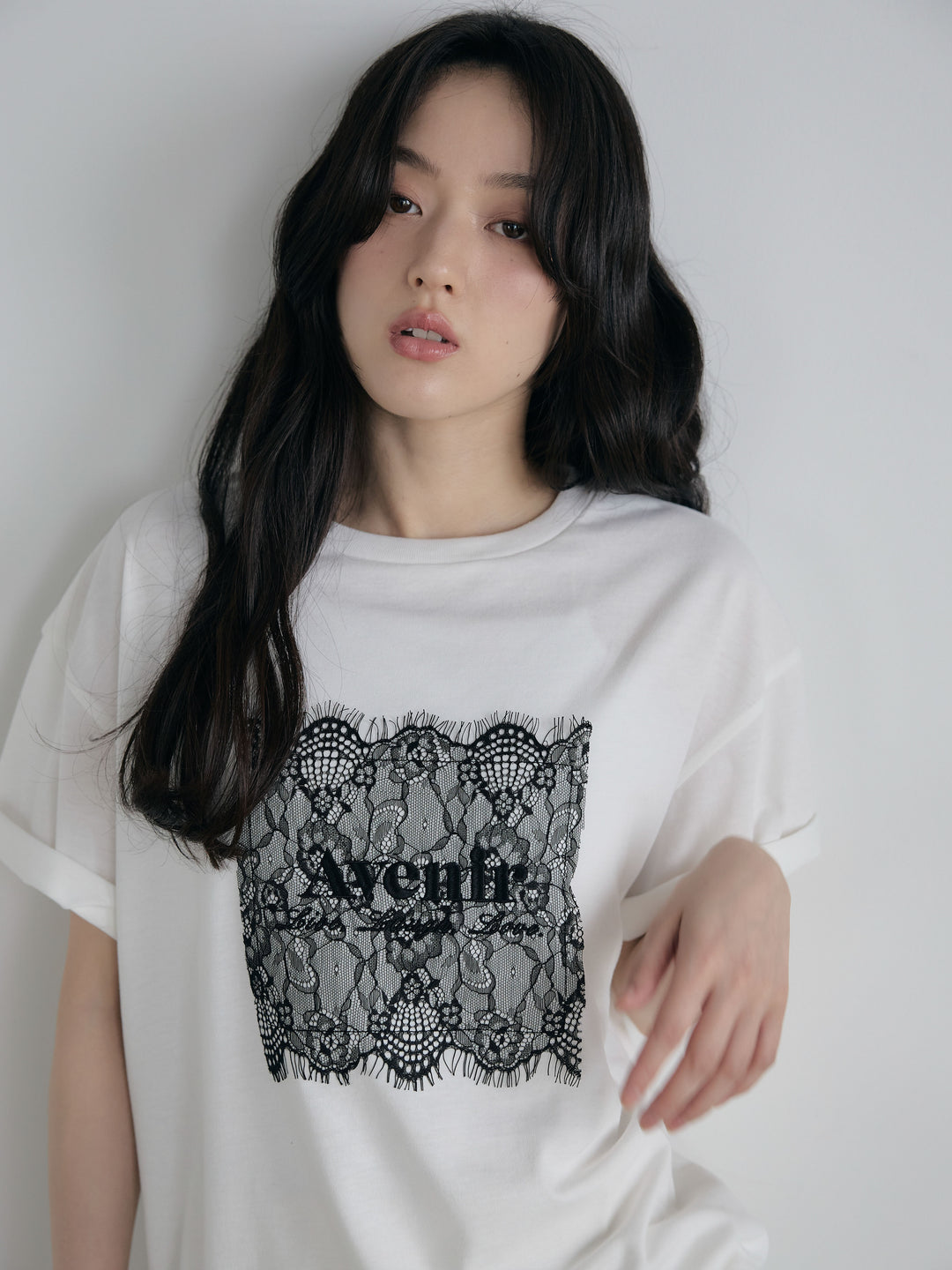 【cool touch】レースロゴ刺繍Tシャツ