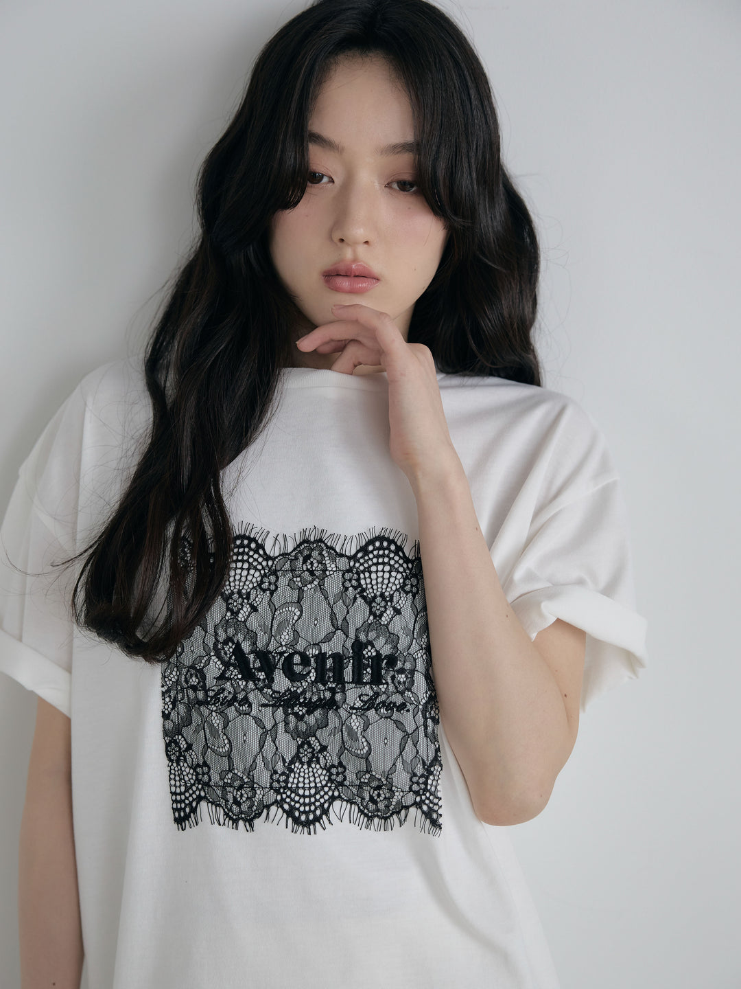 【cool touch】レースロゴ刺繍Tシャツ