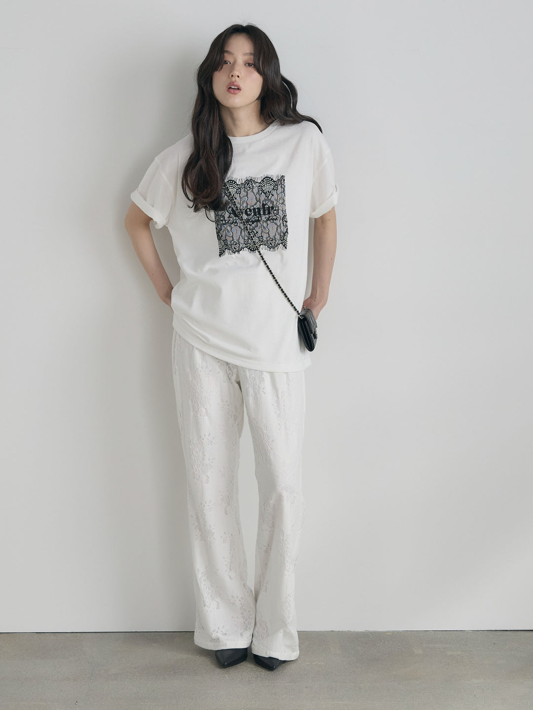 【cool touch】レースロゴ刺繍Tシャツ