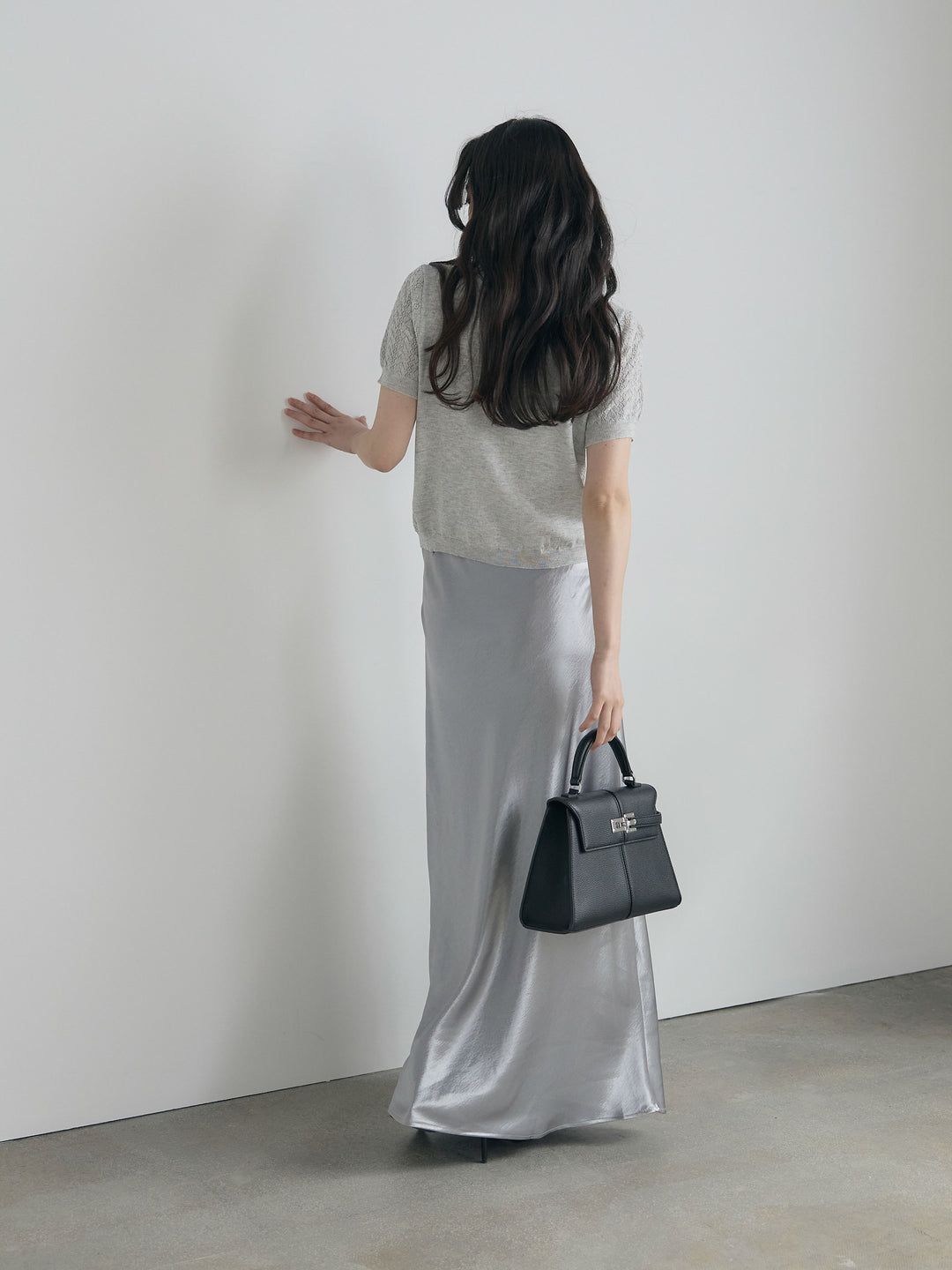 【SET】クロシェPOLOコンパクトカーディガン+リュクスAラインサテンスカート(2set)