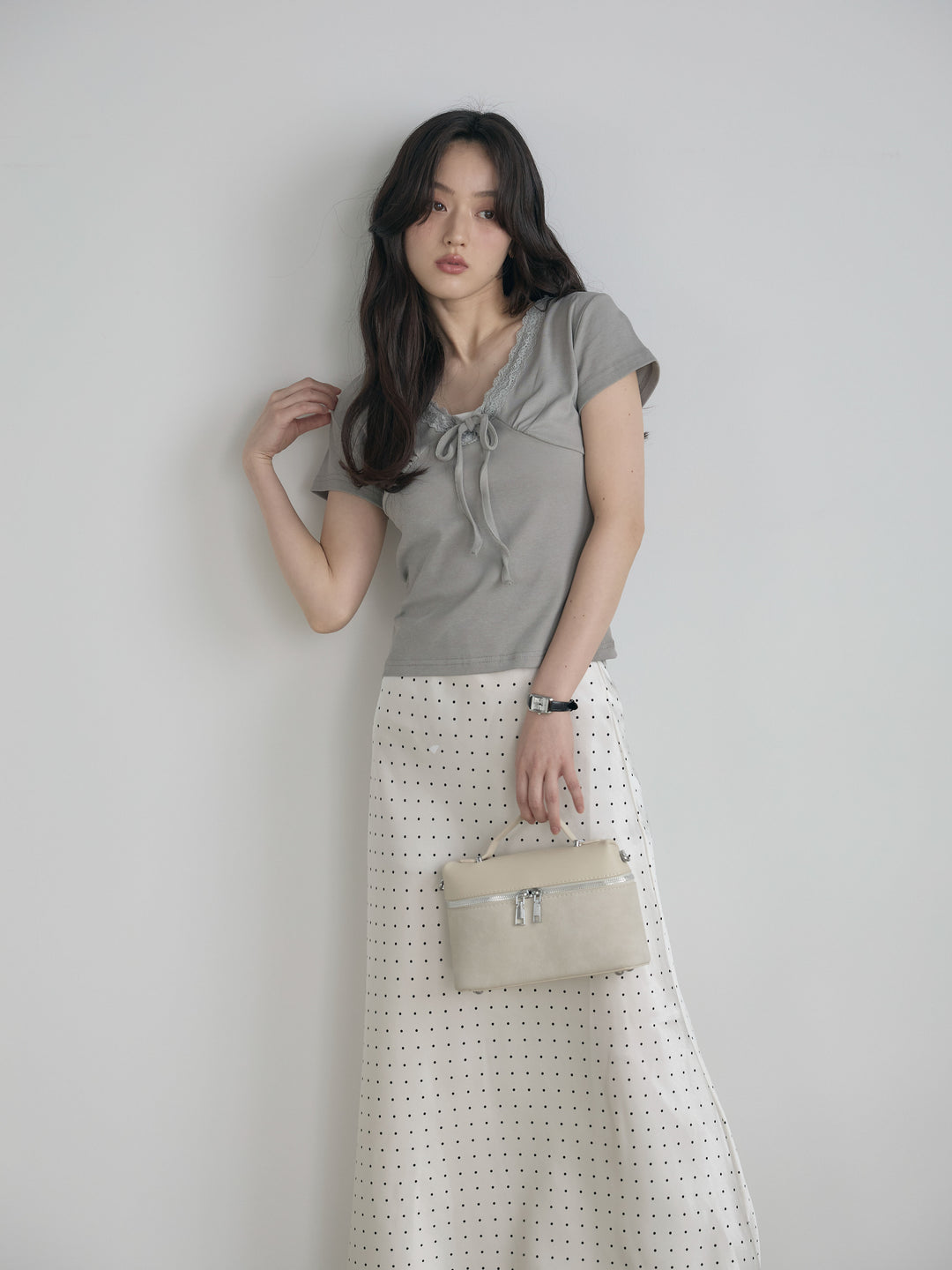 レーストリムフロントリボンカットソー