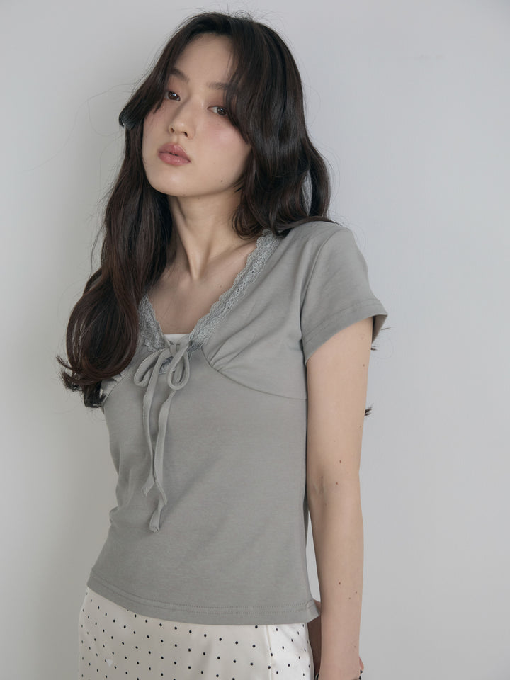 レーストリムフロントリボンカットソー