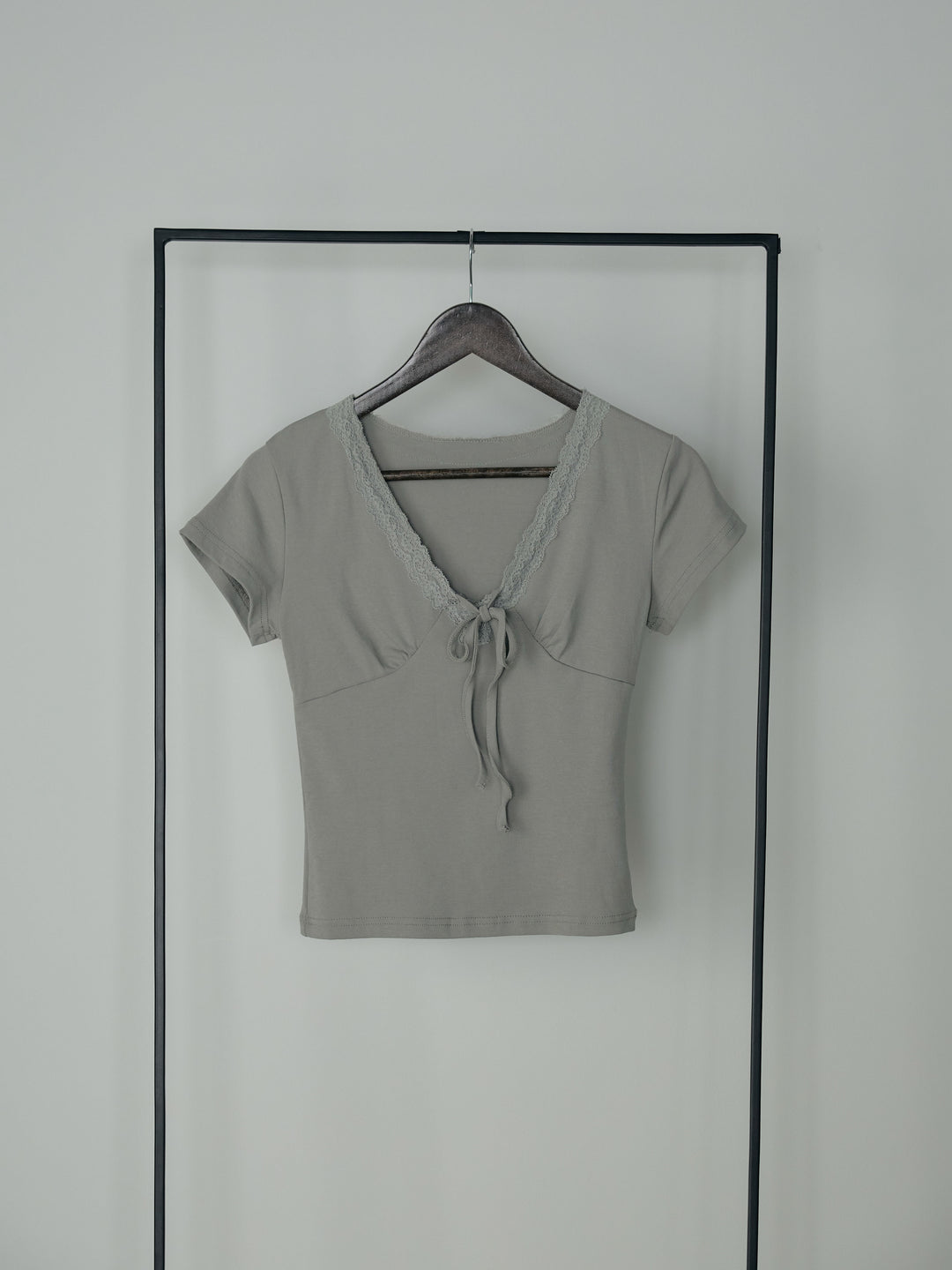 レーストリムフロントリボンカットソー