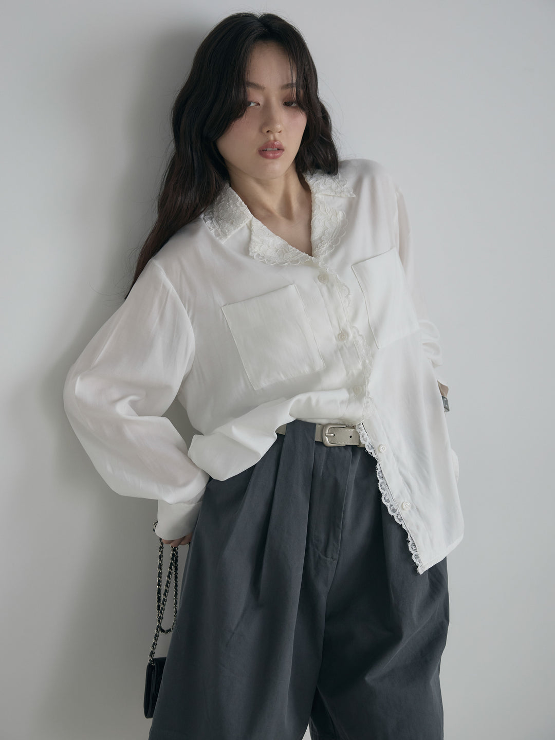 レース襟ダブルポケットソフトシャツ