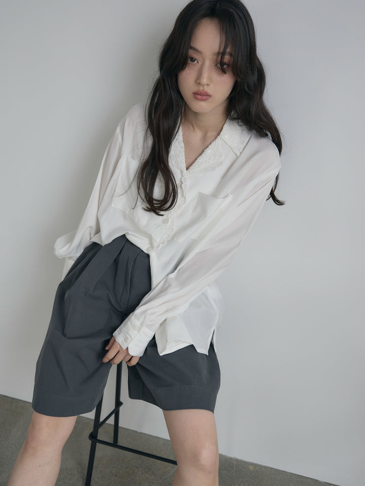 レース襟ダブルポケットソフトシャツ