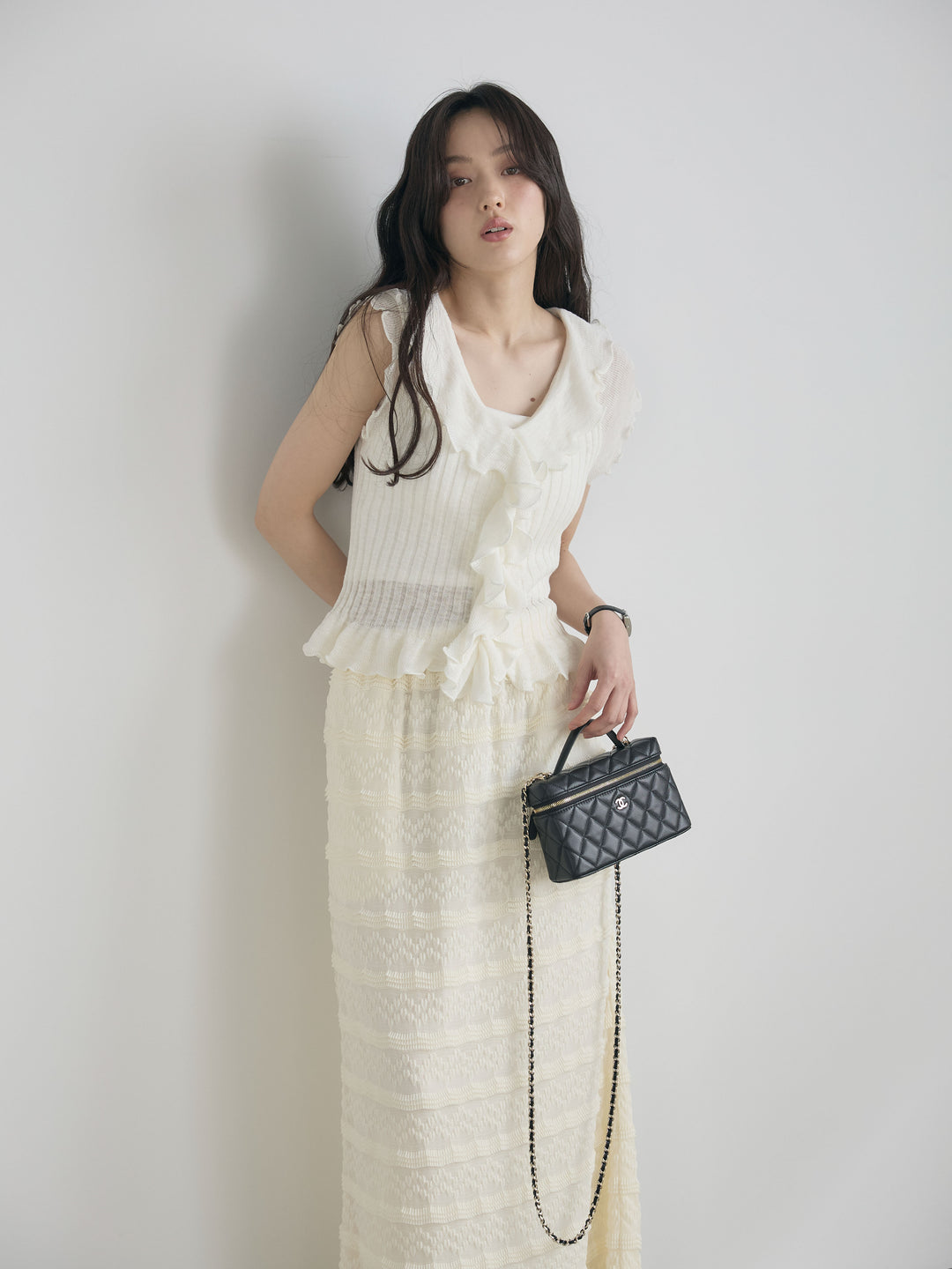 フレンチスリーブラッフルトップス