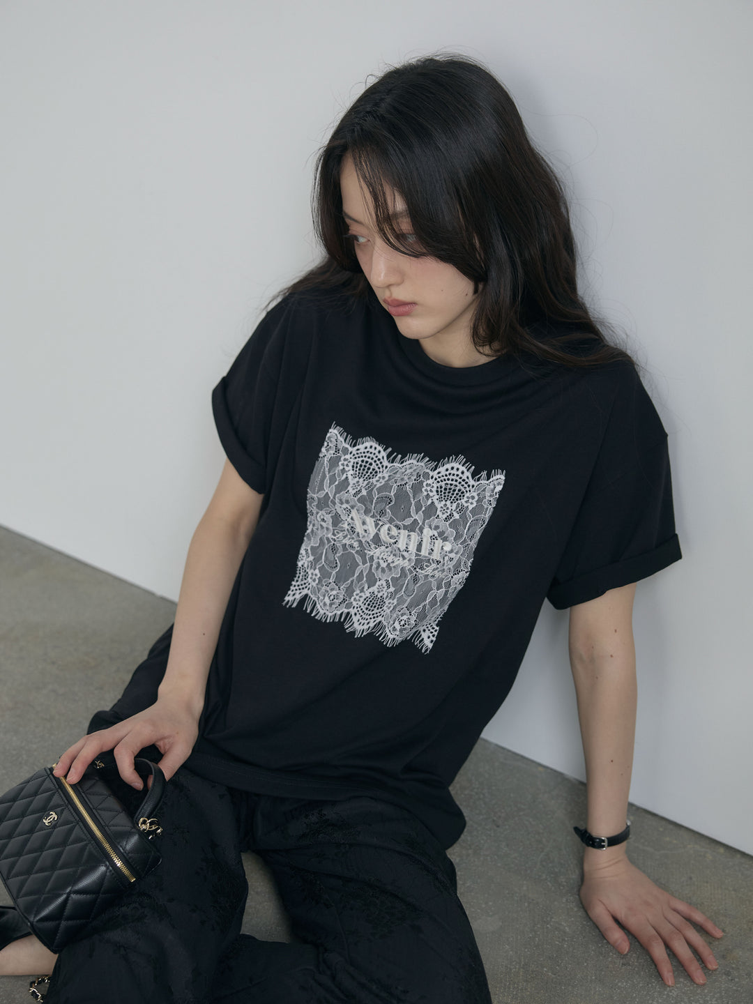 【cool touch】レースロゴ刺繍Tシャツ