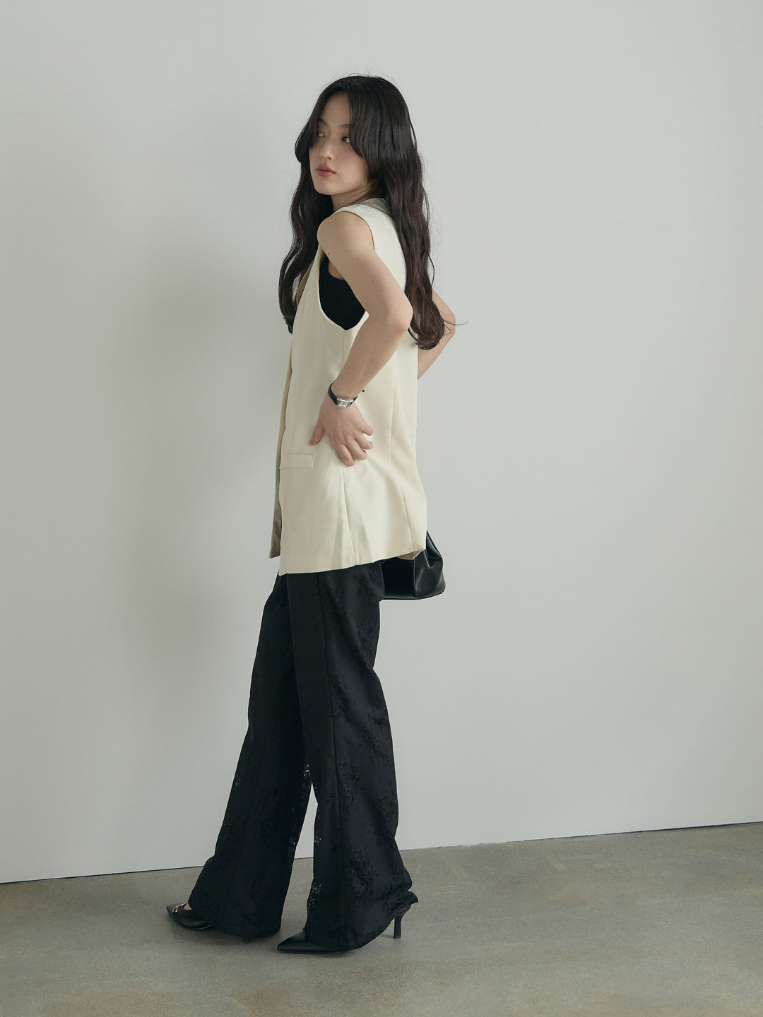 【SET】クルーネックミディベスト+【Essential】Lace soft flare pants(2set)