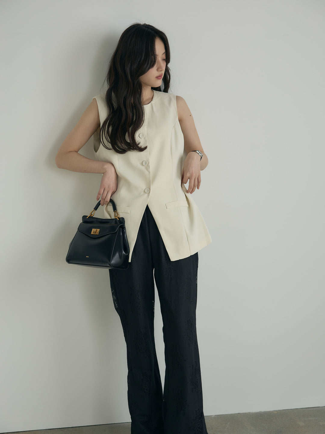 【SET】クルーネックミディベスト+【Essential】Lace soft flare pants(2set)