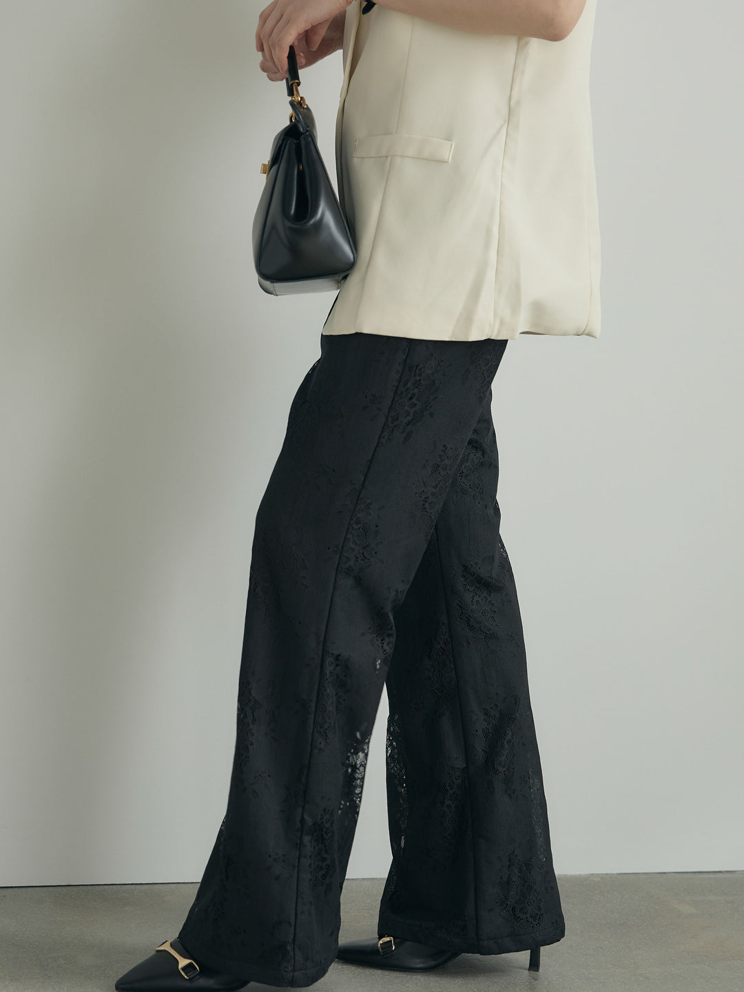 【Essential】Lace soft flare pants