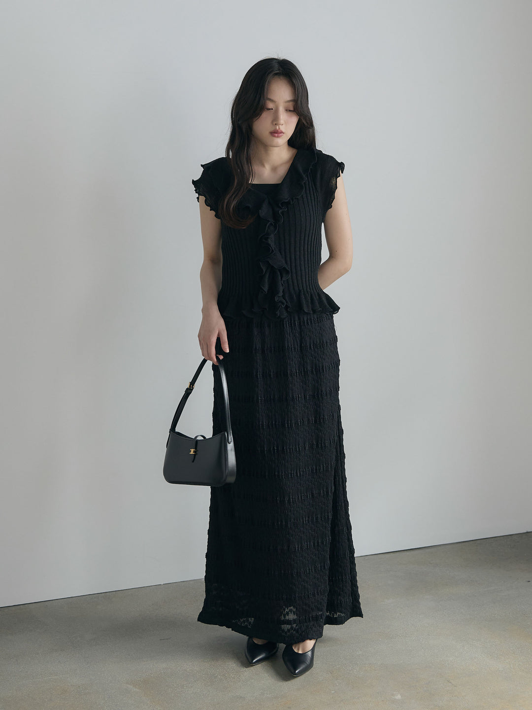 フレンチスリーブラッフルトップス