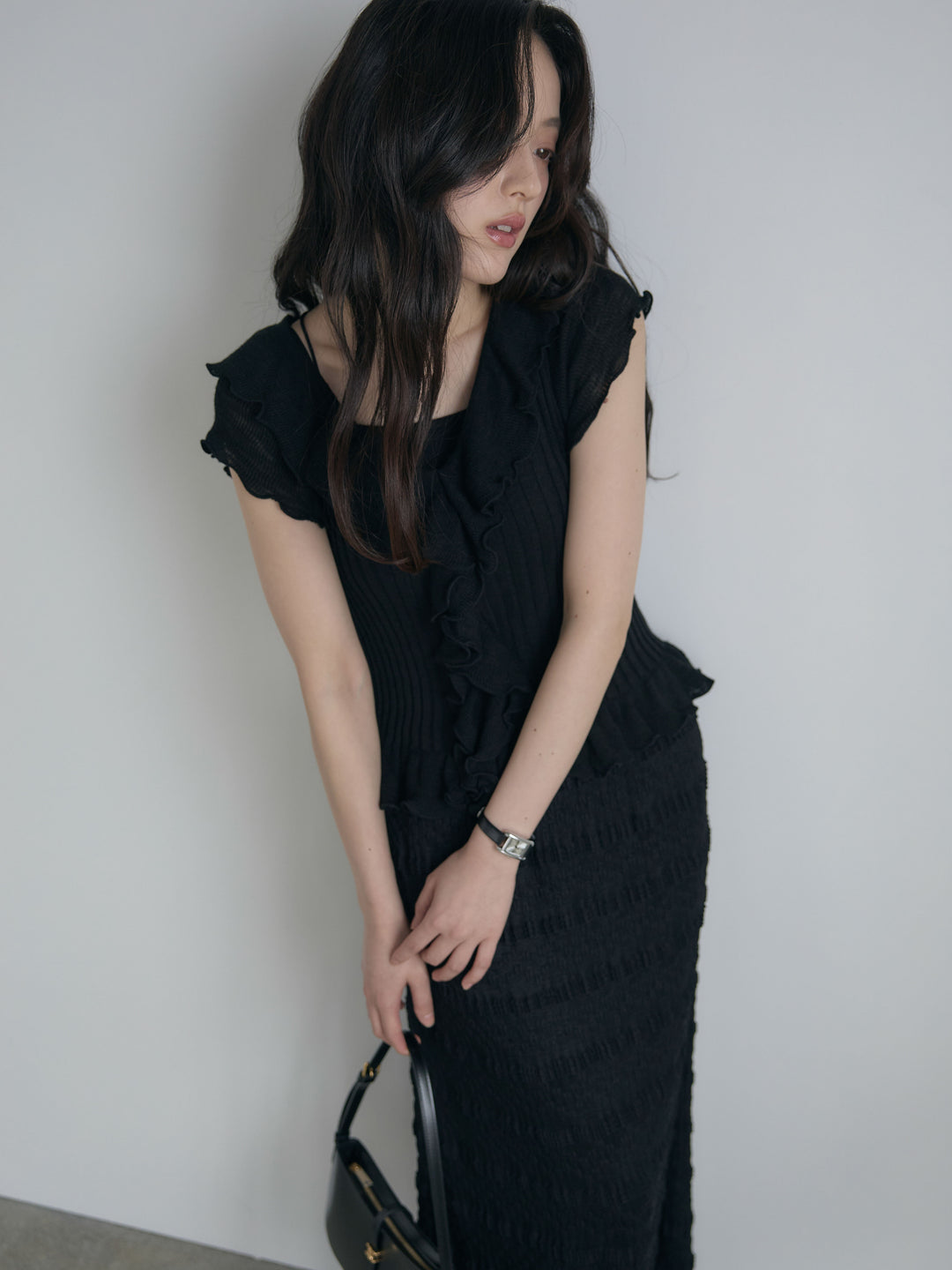 フレンチスリーブラッフルトップス