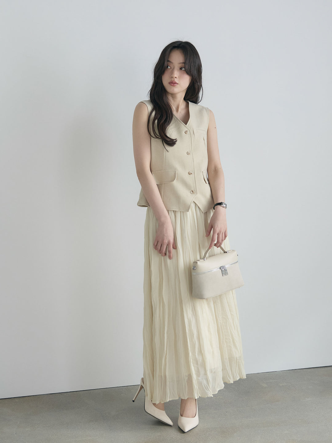 テーラードノースリーブベスト&ワッシャープリーツスカートSET UP