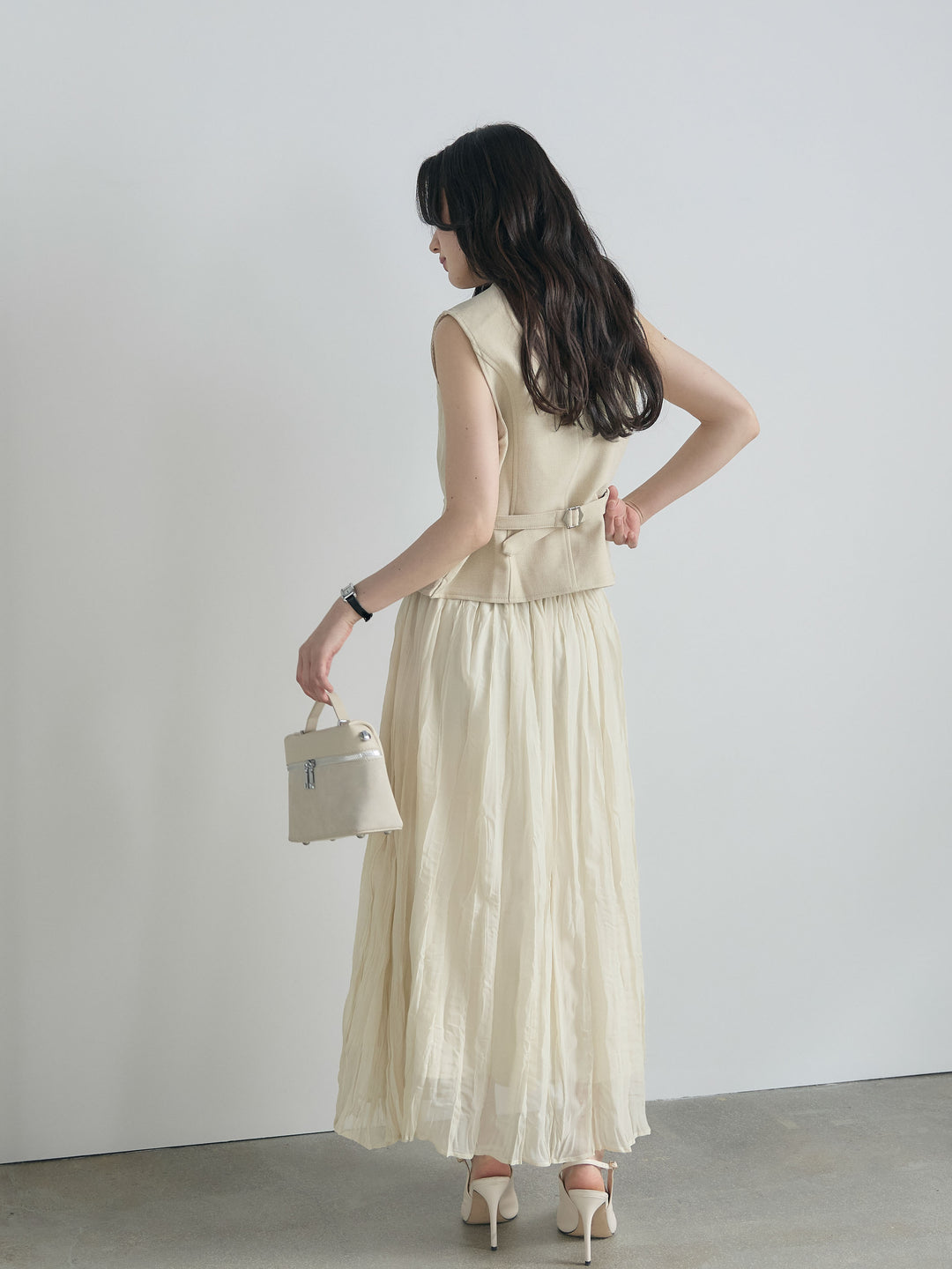 テーラードノースリーブベスト&ワッシャープリーツスカートSET UP