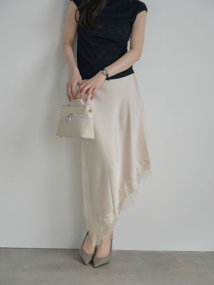 アシンメトリーレーストリムサテンスカート
