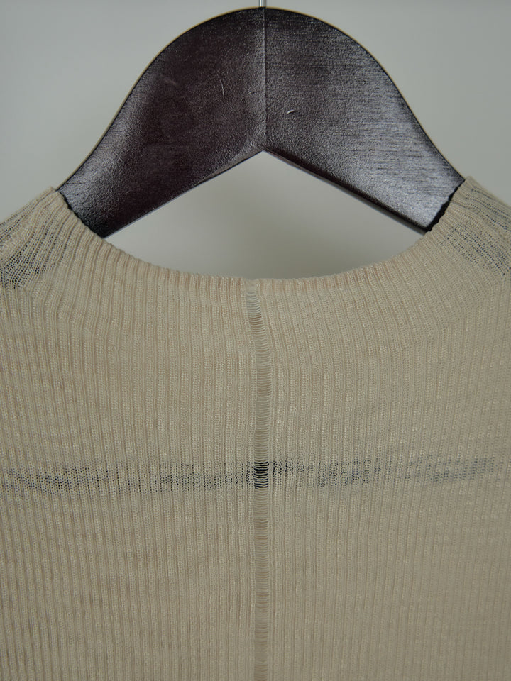 プチハイネックフレンチスリーブカットソー