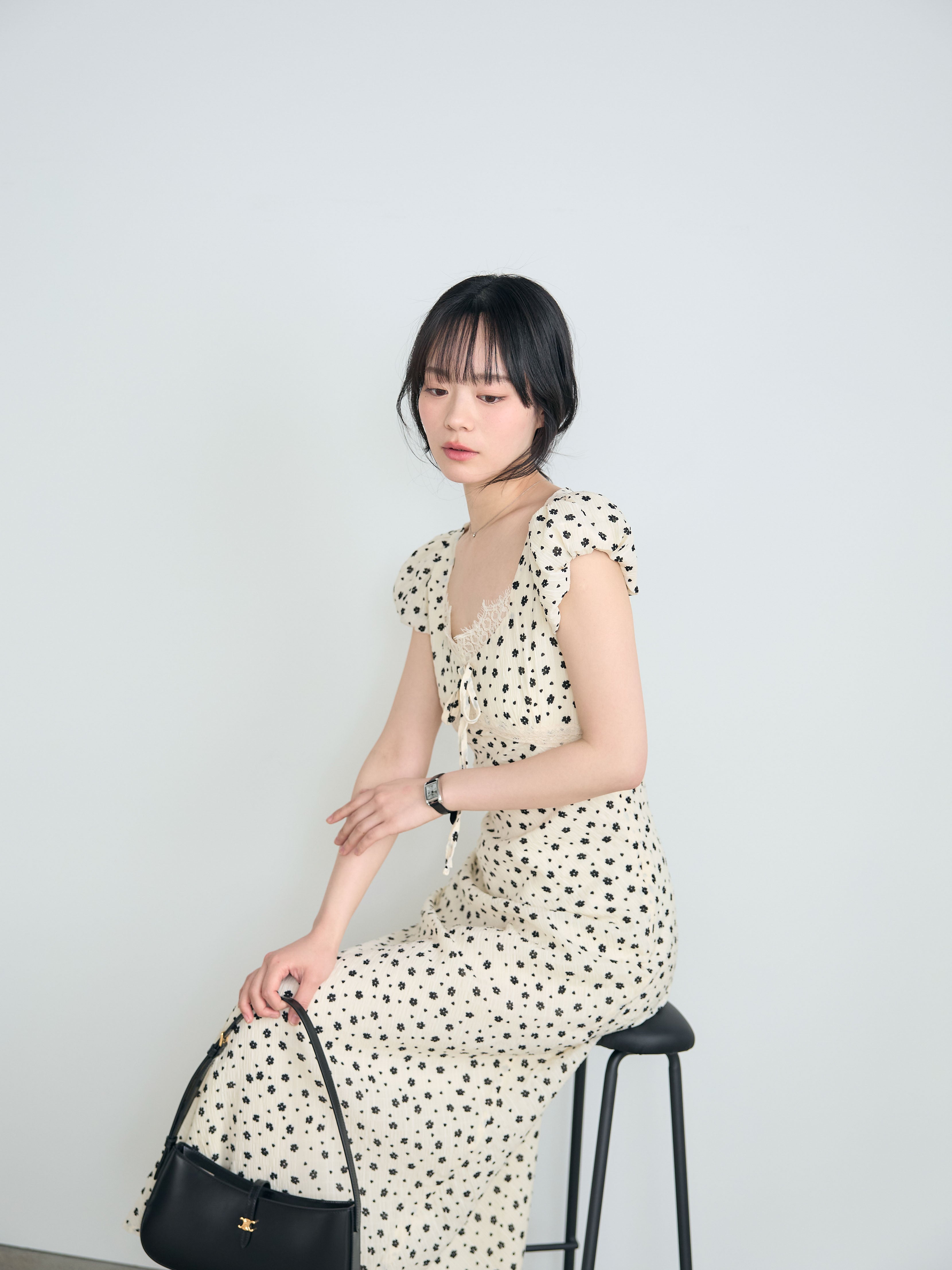nairo ドットパターンレーストリムサテンワンピース プチフラワーレーストリムワンピース – nairo
