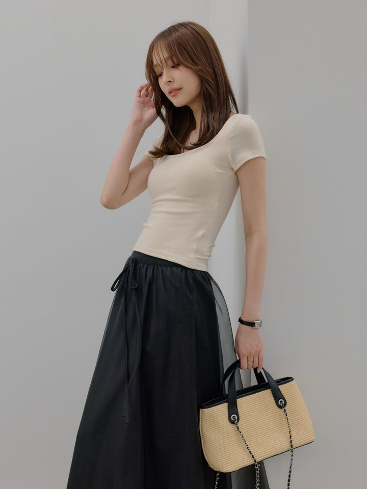 【SET】カップ付きスクエアネックTシャツ+カップ付きスクエアネックTシャツ(2set)