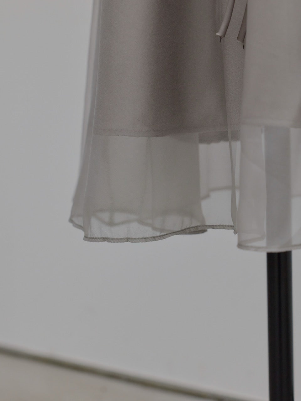 チュールレイヤードフレアスカート