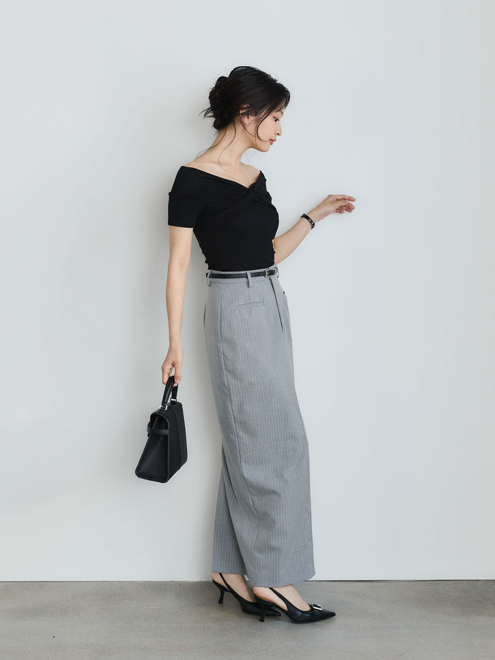 リボンライクオフショルダーTシャツ