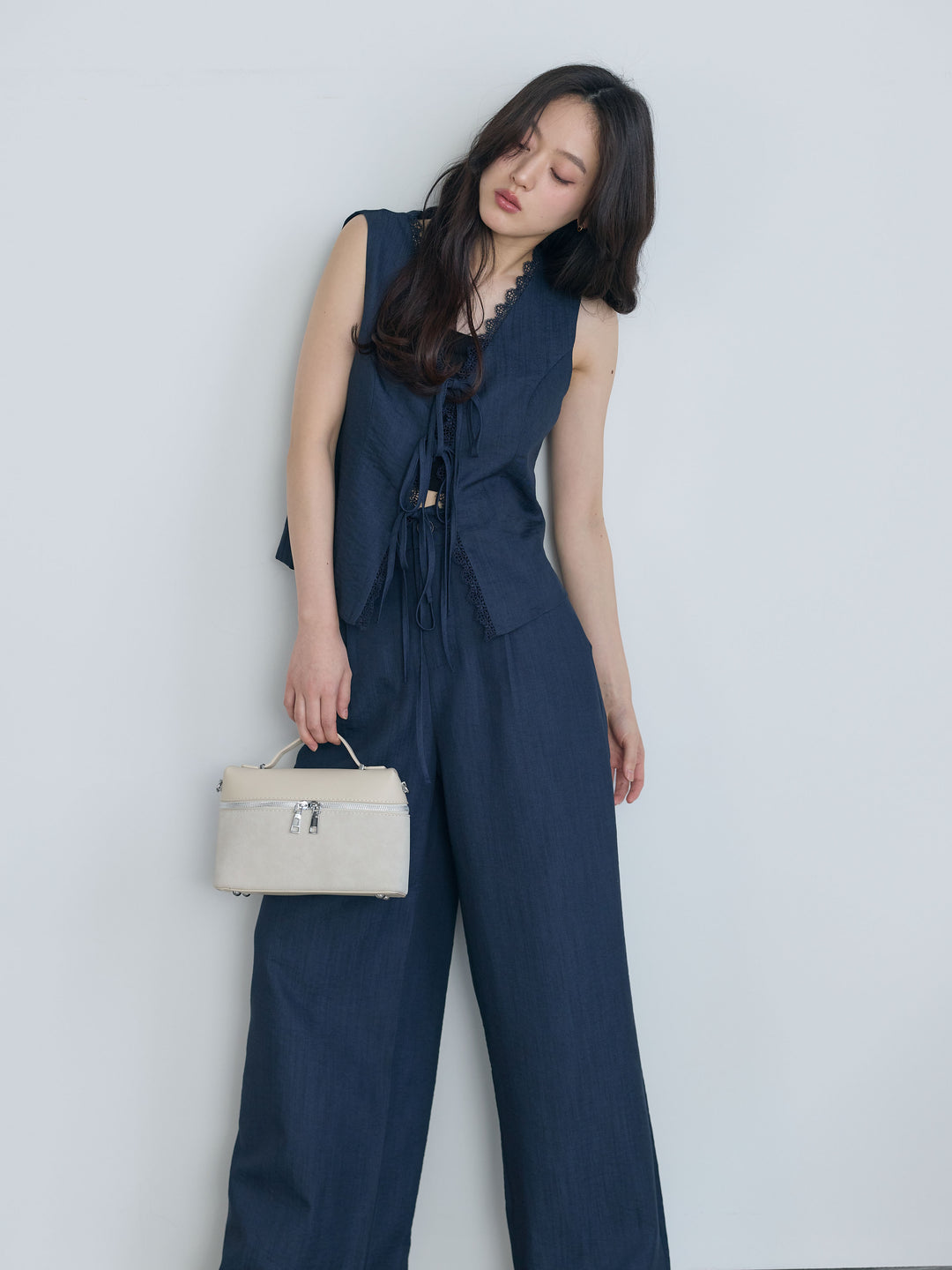 ソフトワイドシルエットパンツ